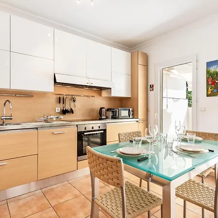 L'imperial, Terrasse * 芒通